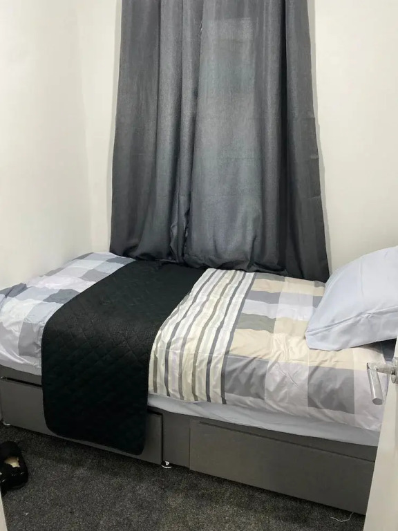 Prestwich Manchester 3 Bedroom House