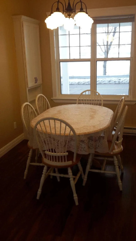 Eddie James Harbour Cottage
