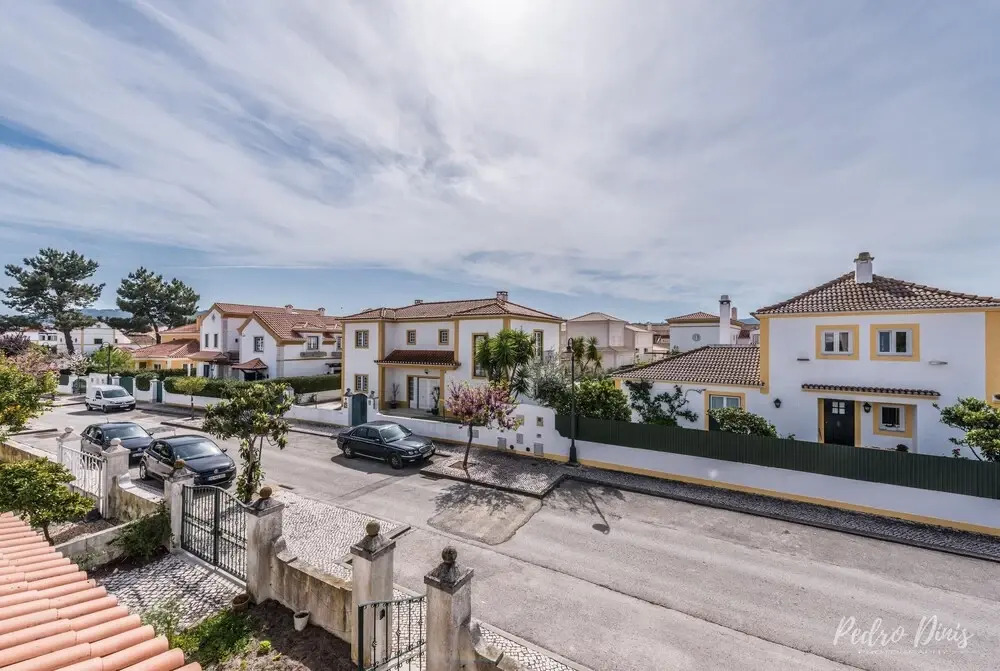 House With 4 Bedrooms in Azeitão, With Private Pool, Furnished Garden