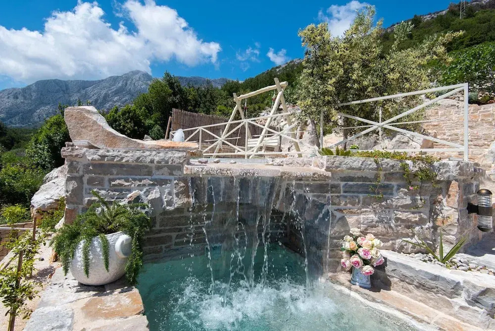 The Hidden Treasure Village - 3 Villas