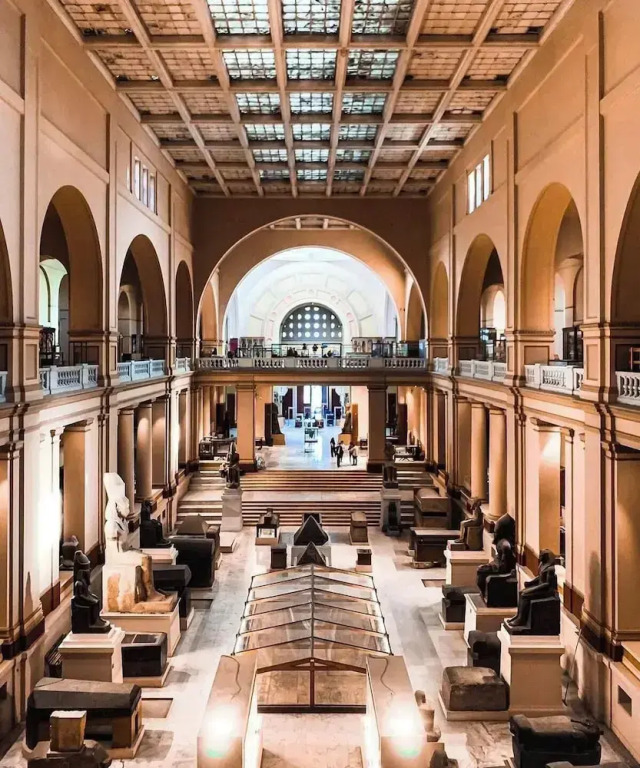 Quite Apartment in Downtown Cairo