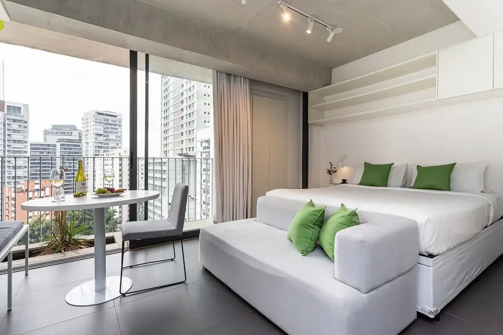 Onze22 by Viva - Estúdios Modernos a 400m do Metrô Vila Madalena com Piscina no Rooftop