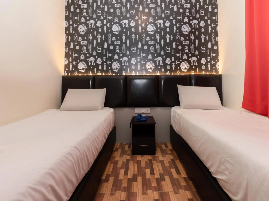 Gold City Hotel