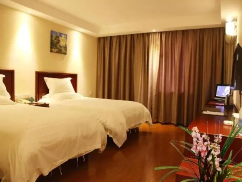 GreenTree Inn Guangxi Yulin Jincheng Commercial Building Shell Hotel