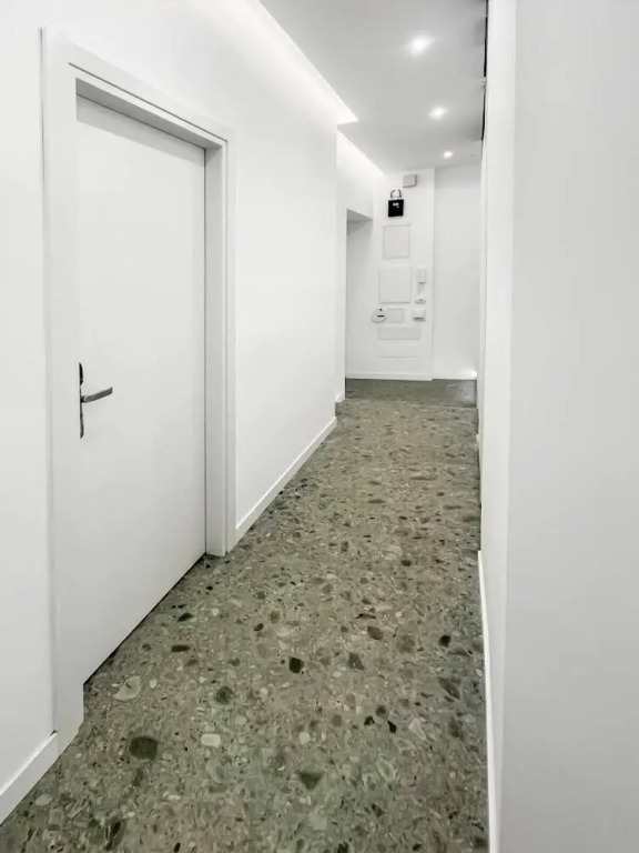 Roma private rooms Vatican City