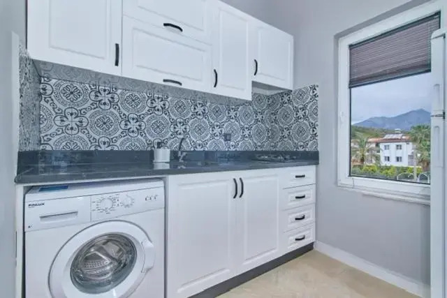 Belinda Apartments