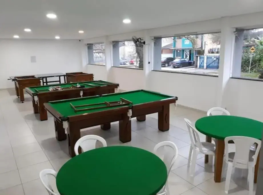 Varanda Gourmet, 05 piscinas, Elevador e Wi-Fi no Condomínio Passaredo