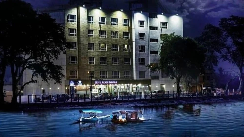 Hotel Akash