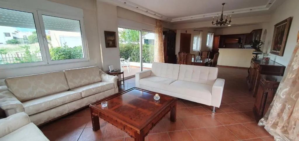 Athenian Luxury Villa in Glyfada