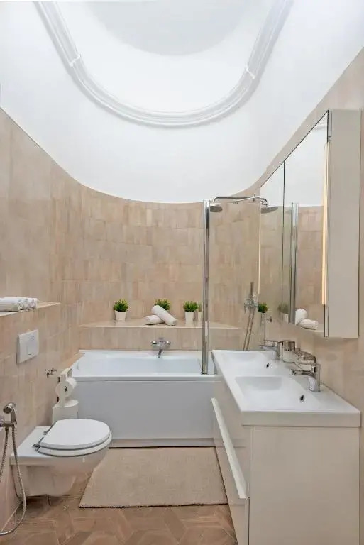 Oasis Inn Budapest