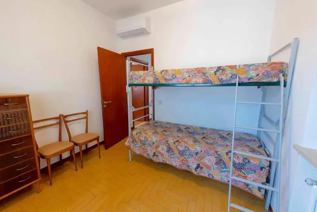 M261 - Marcelli, Trilocale Ristrutturato Con Terrazzo Vista Mare Pt
