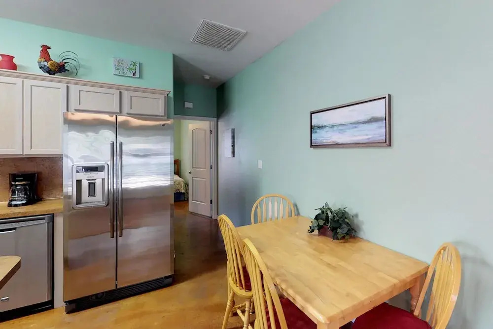 Palm Bay 306