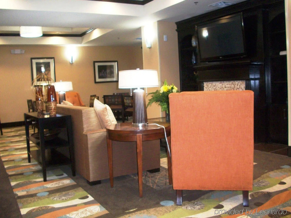 Holiday Inn Express & Suites Maumelle by IHG