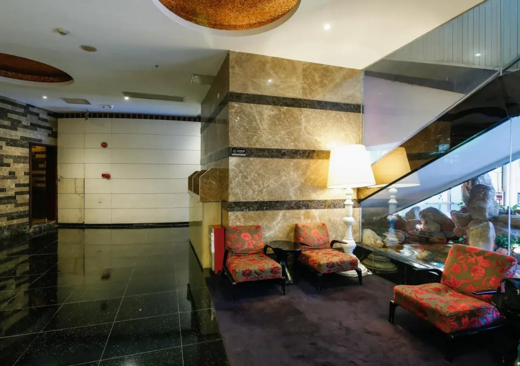 Paco Business Hotel Guangzhou Baiyun Road Branch