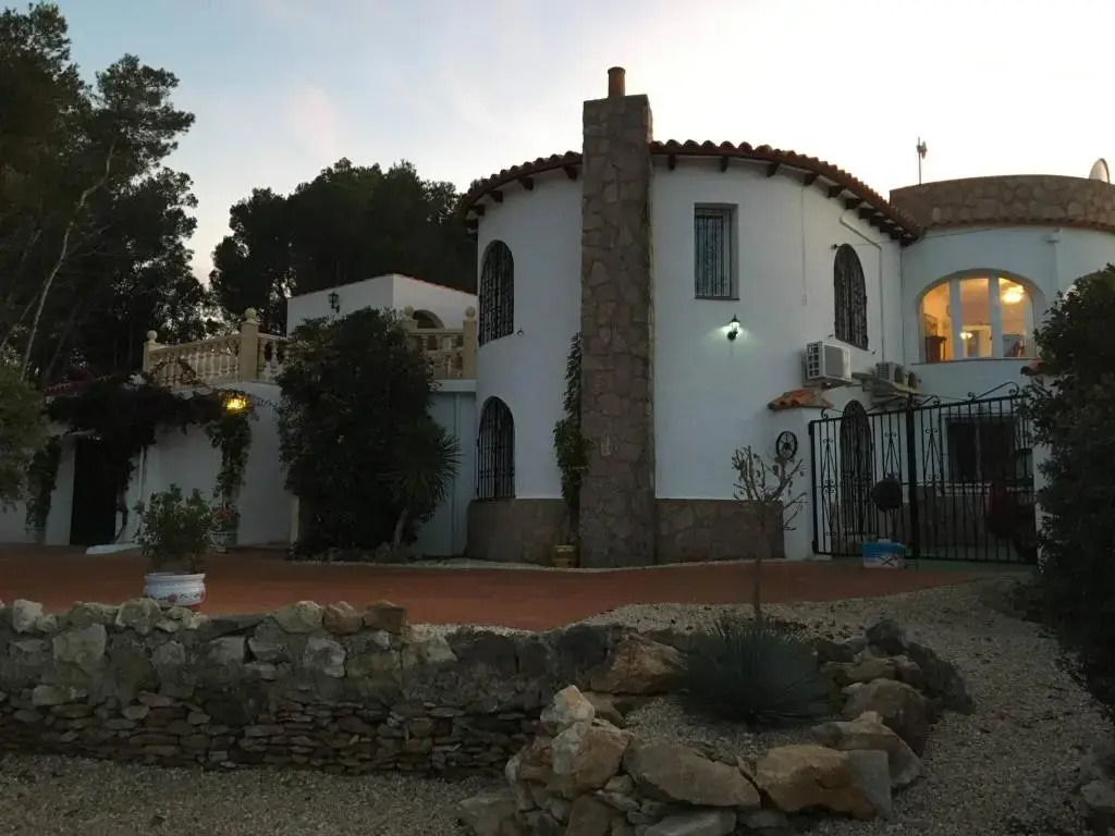 Casa Sanda - Idyllic Private Spanish Villa