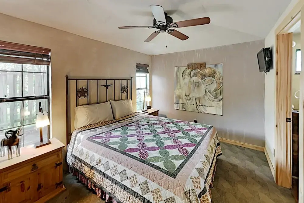 Hill Country River Oasis At The Old Goat House 4 Bedroom Cabin