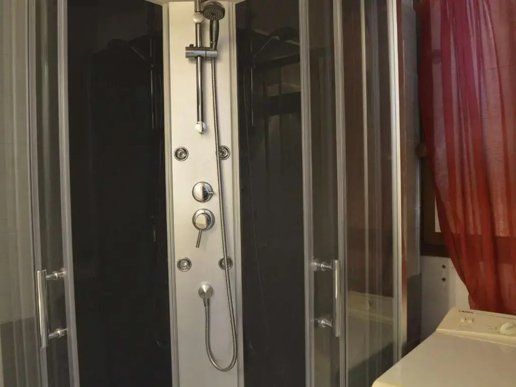 Appartement Cap d'Agde, 2 pièces, 6 personnes - FR-1-249-87