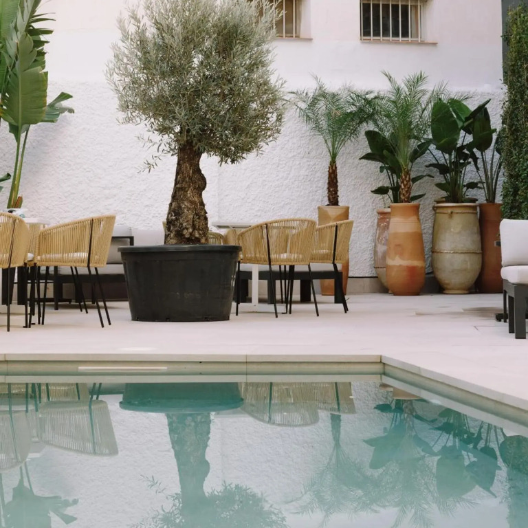 Buendia Suites
