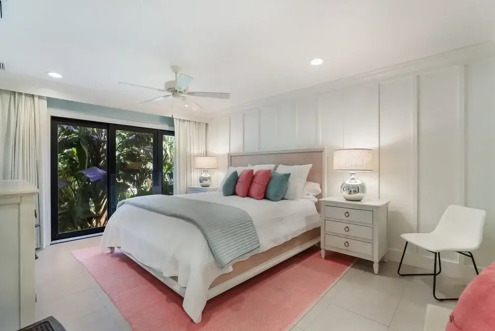 Waters Edge 104s 2 Bedroom Condo by RedAwning