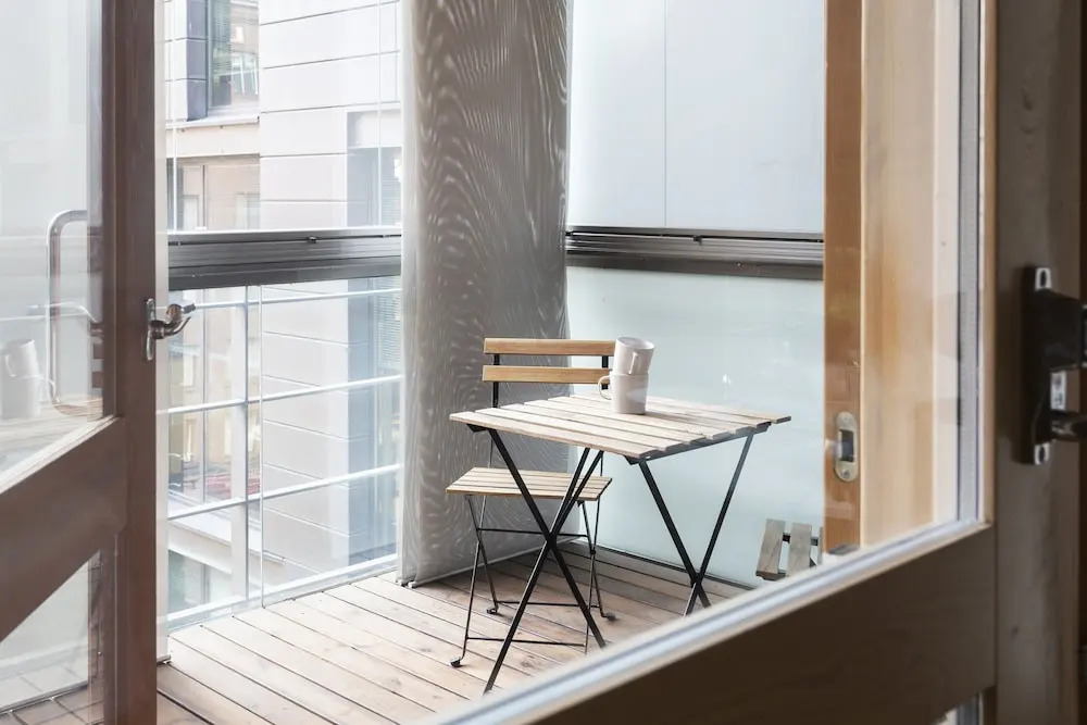 2ndhomes Deluxe Apt w Sauna & Balcony