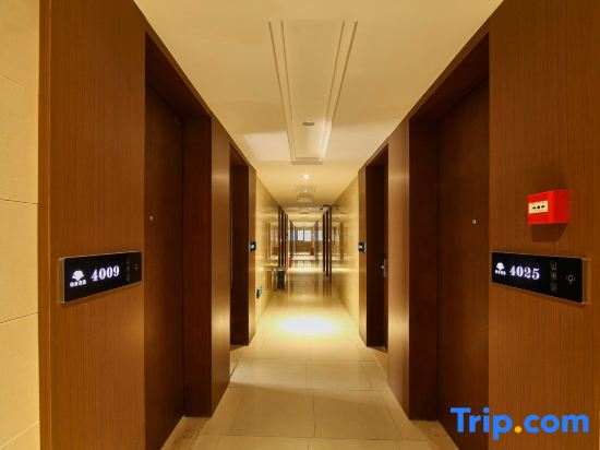 Chengdu Yijing Fashion Hotel (Sichuan Top Vocational College of Information Technology)