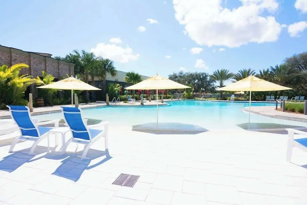 Comfortable Vacation Home up to 10 People