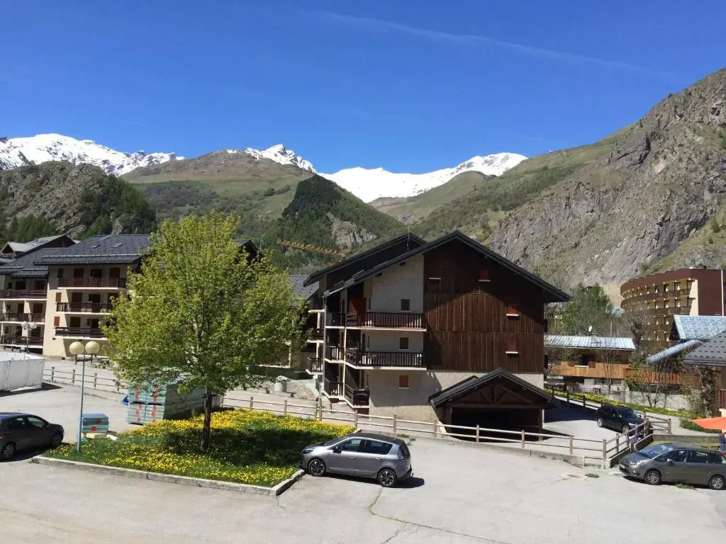 Appartement Valloire, 1 pièce, 3 personnes - FR-1-263-461