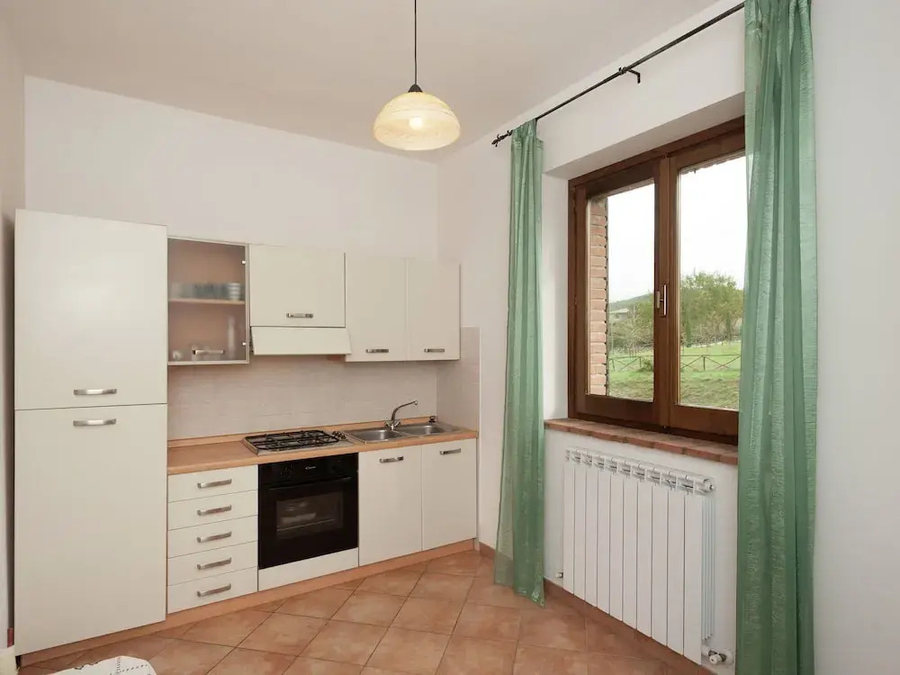 Farmhouse Near Lake Trasimeno With Pool