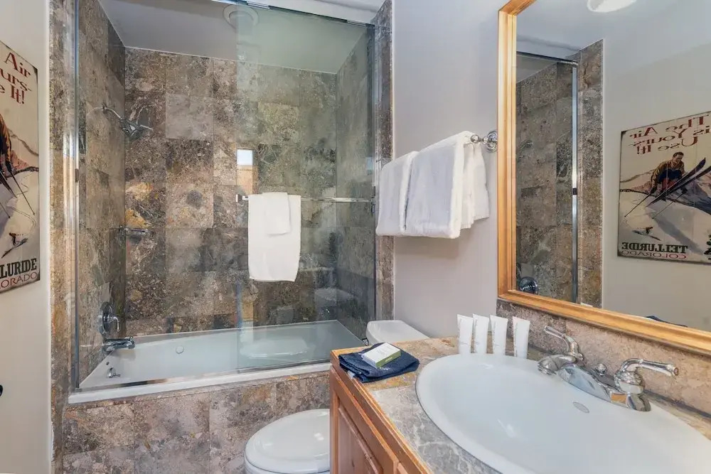 Bear Creek Lodge 408 4 Bedroom Condo by Alpine Lodging Telluride