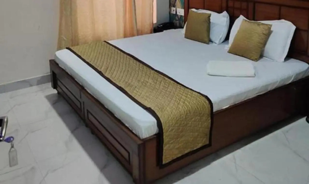 FabHotel Park View