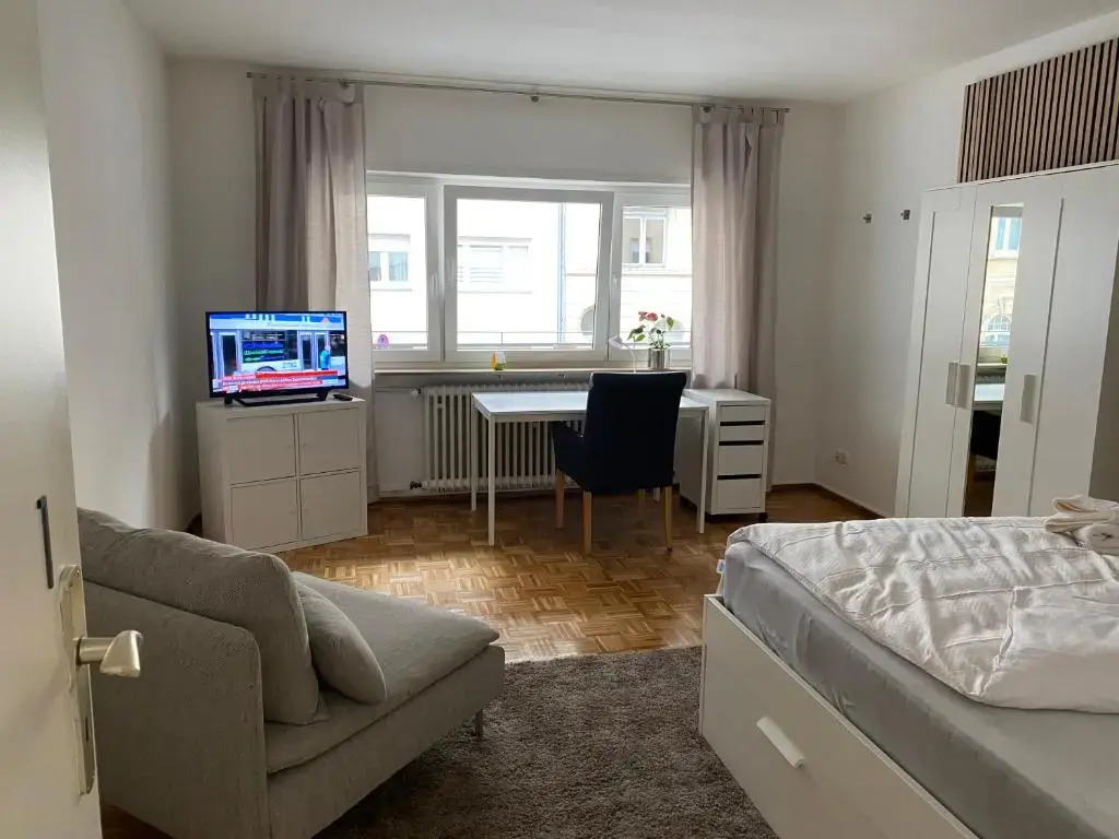 MOLL Suites -Next to Congress Hall-City Center