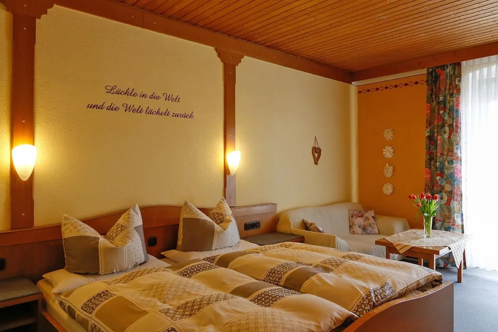 Gasthof-Metzgerei-Pension Schierlitz