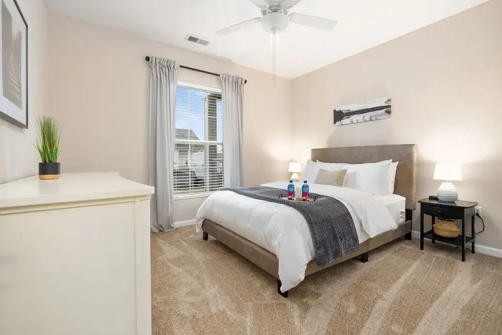 Ground Floor 2BR w Lux Amenities At Albany Glen