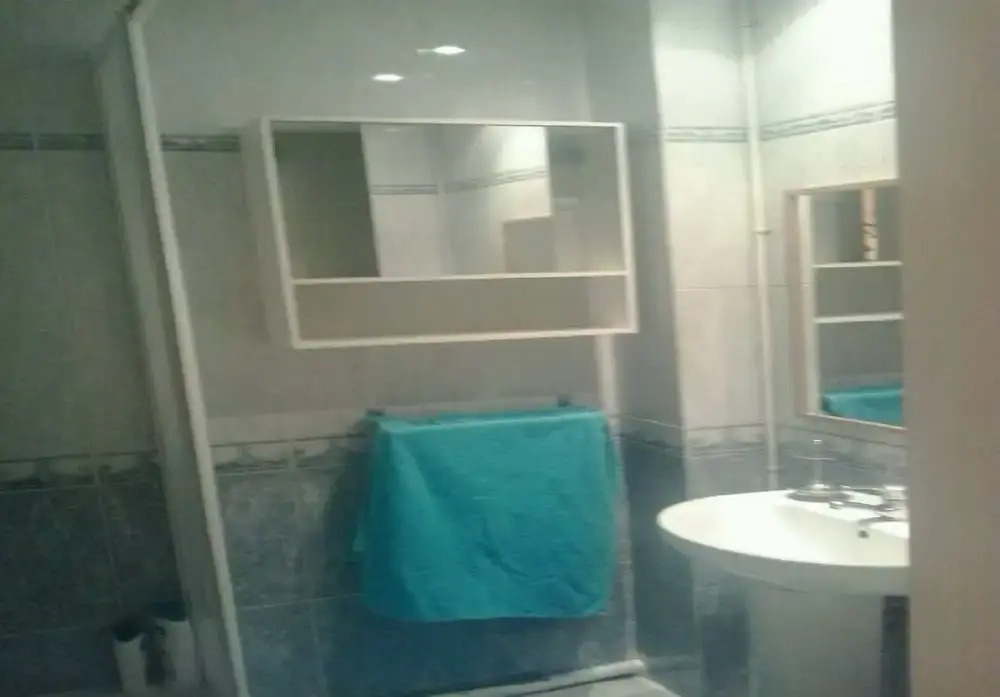 Born Suit Central 4 Habitaciones 4 Planta