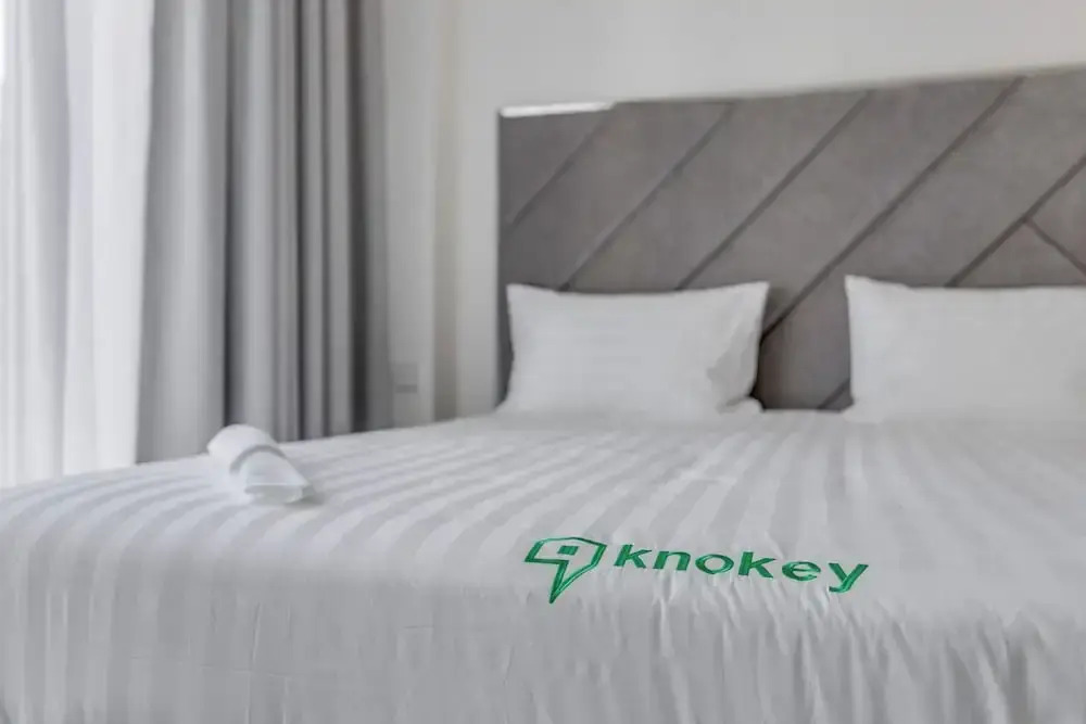 Knokey Dubai Creek Beach with Lagoon Pool access
