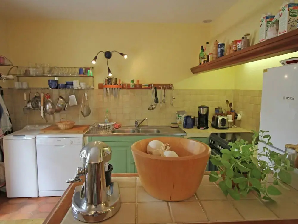 Family Friendly Villa With Secured Private Pool and Beautiful Nature Garden, 1.5 km From Seillans
