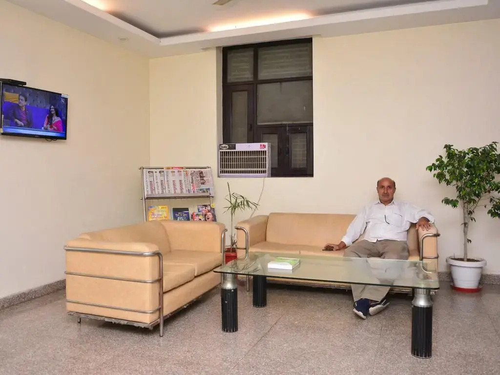 Room-hotel Mayank Plaza-near IGI Airport