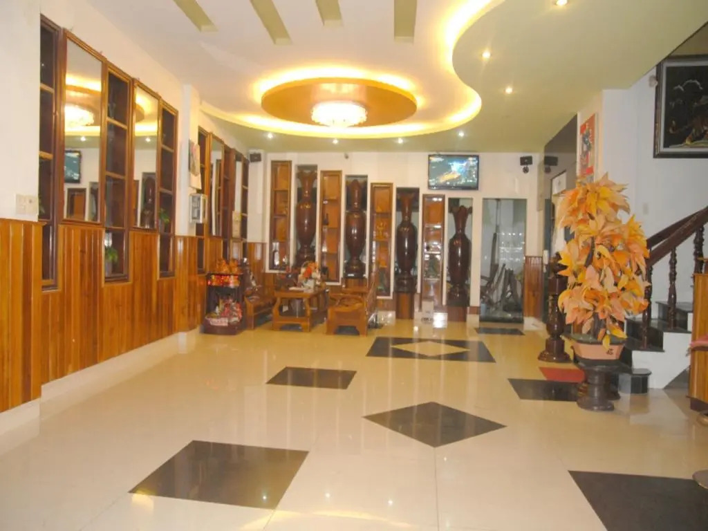 Thanh Long Hotel