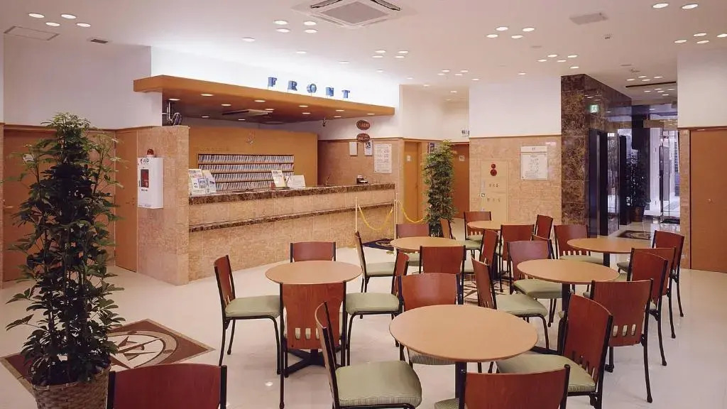 Toyoko Inn Hiroshima-eki Minami-guchi Migi