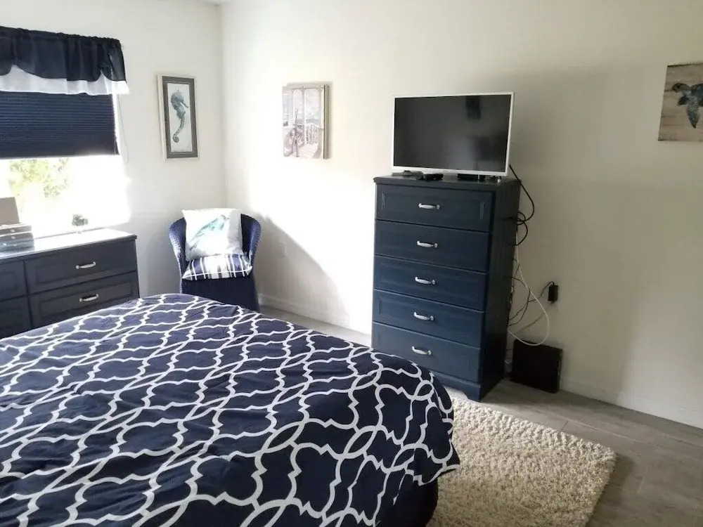 Pelican Inlet B115