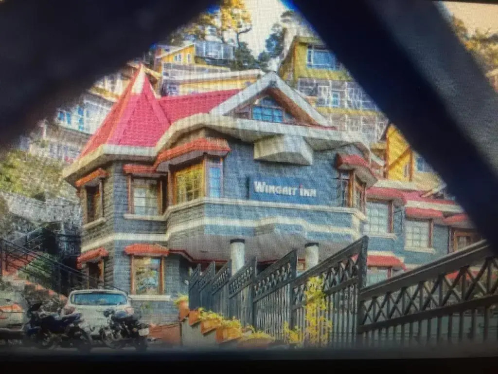 Wingait Inn - Hotel Near The Mall Road