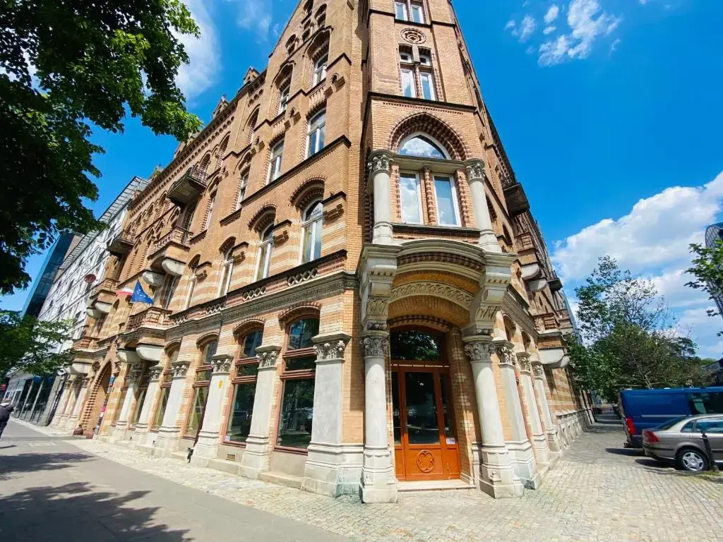 Residence 1898