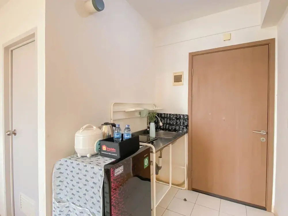 Cozy and Tranquil Studio at Podomoro Golf View Apartment