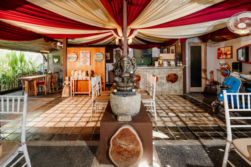 Villa In Sanur