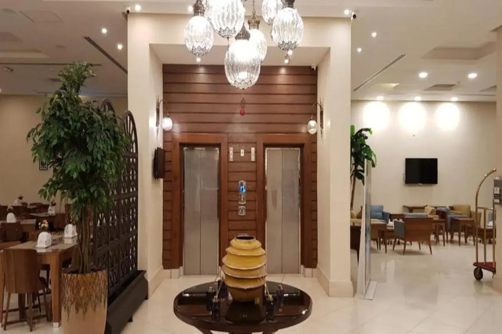 City Tower Hotel
