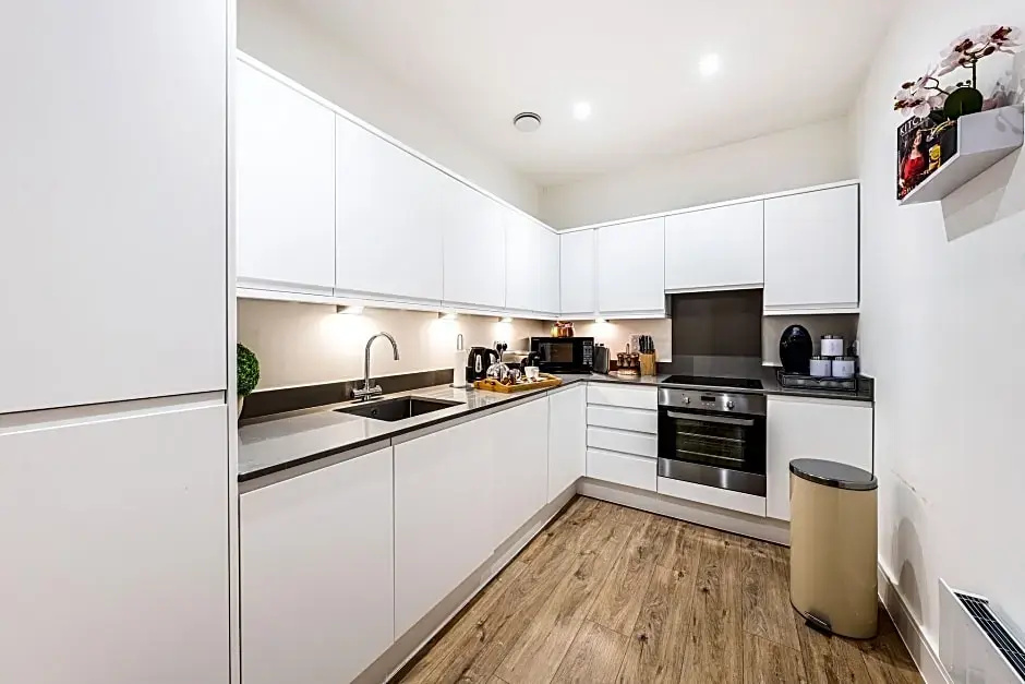Mission Wave - Venture Apartment