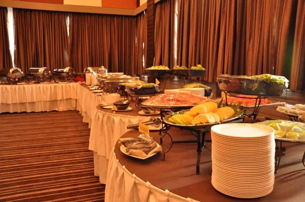 Sunday JA Plus Hotel