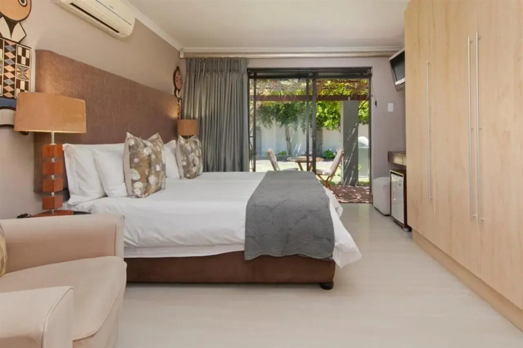 Whale Away Guest House