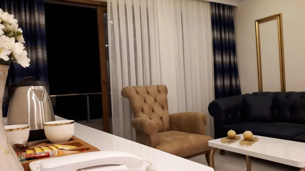 Mavili Suites