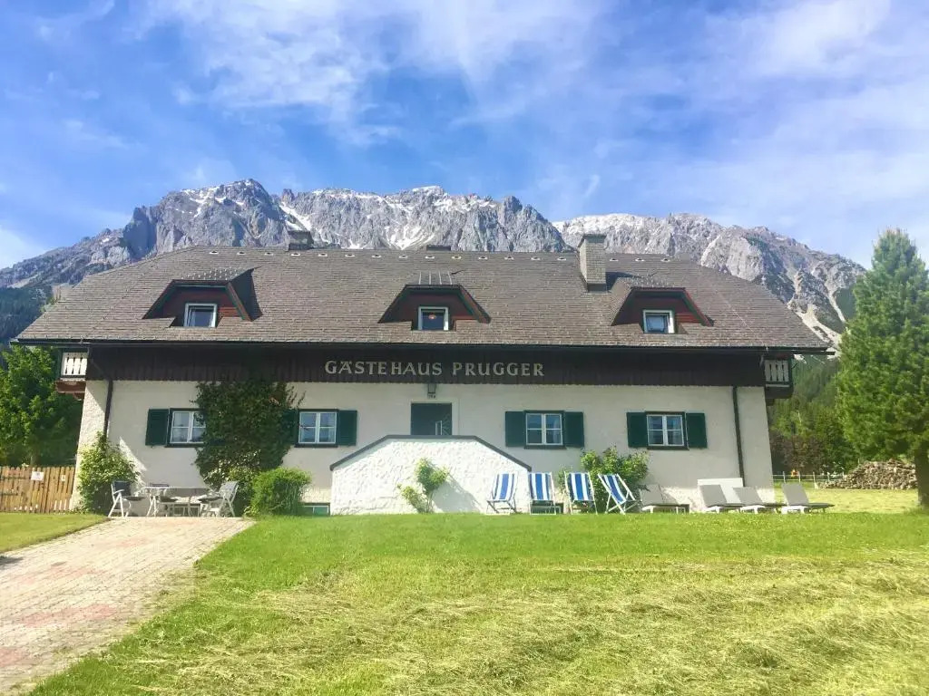 Gästehaus Prugger by Schladmingurlaub